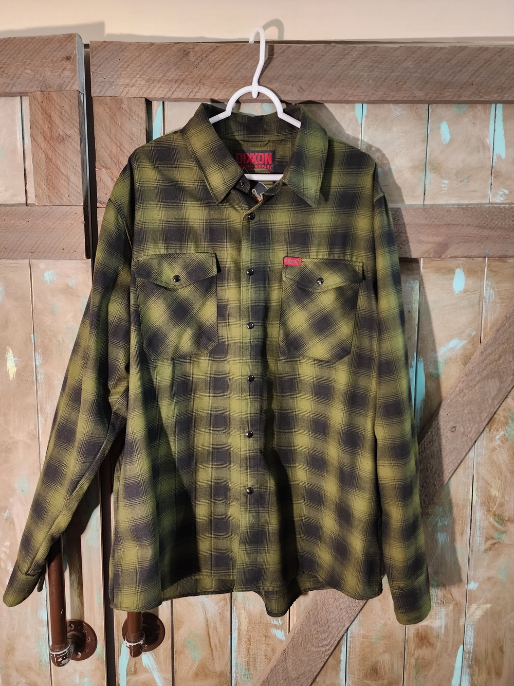 DIXXON Green and Black Plaid Casual Button Down Shirt[Lone Wolf]